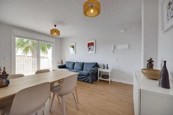 Piso en calle Elena Fortún, 2