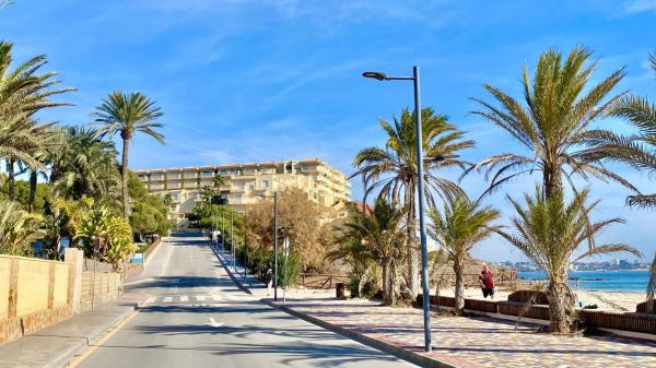 Ático en avenida de las Adelfas, 24