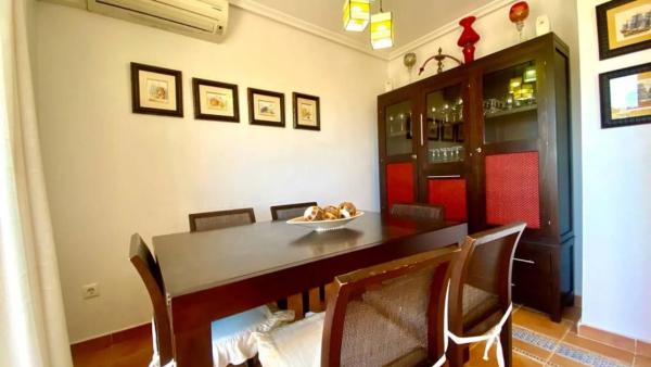 Piso en avenida de las adelfas, 22