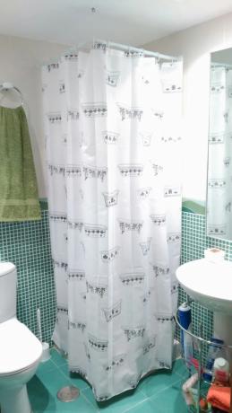 Piso en avenida de las adelfas, 3