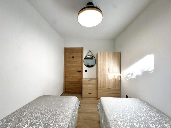 Chalet adosado en calle del Ancla, 156