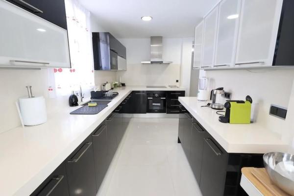 Casa independiente en calle el Coral