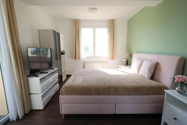 Casa independiente en calle el Coral