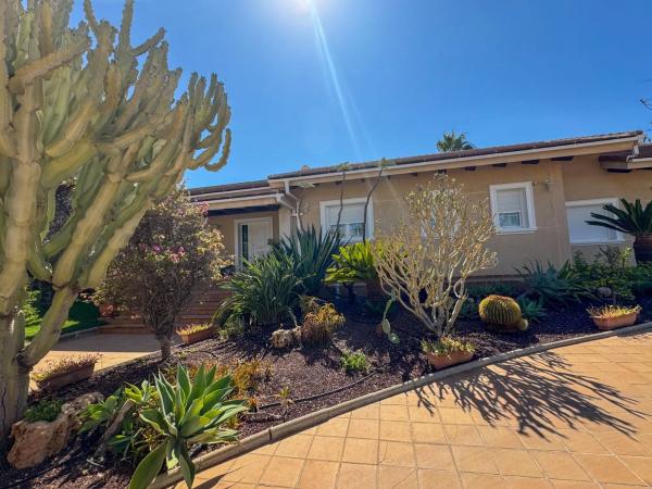 Chalet en Barrio Cabo Roig