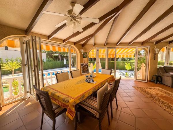 Chalet en Barrio Cabo Roig