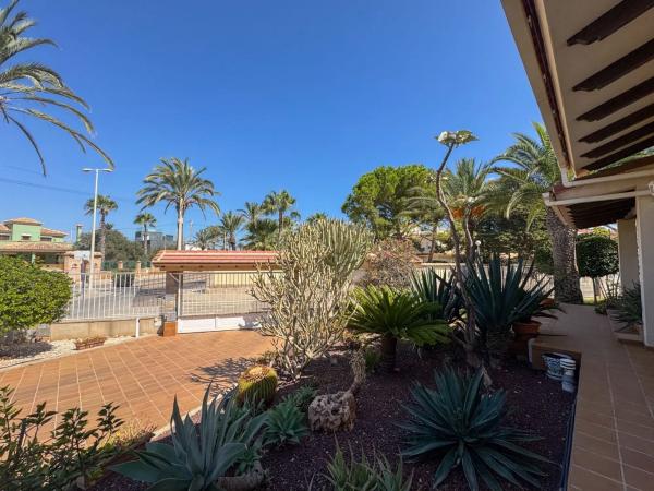 Chalet en Barrio Cabo Roig