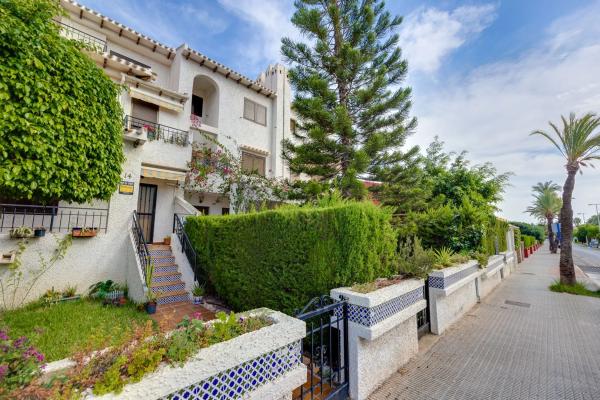 Piso en Av Ancla- C. Roig