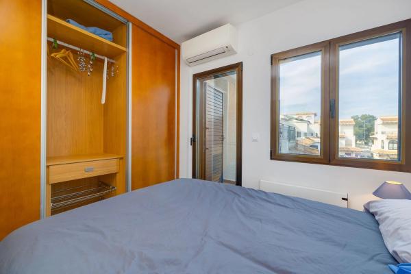 Piso en Av Ancla- C. Roig