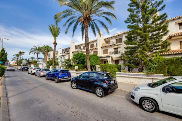 Piso en Av Ancla- C. Roig