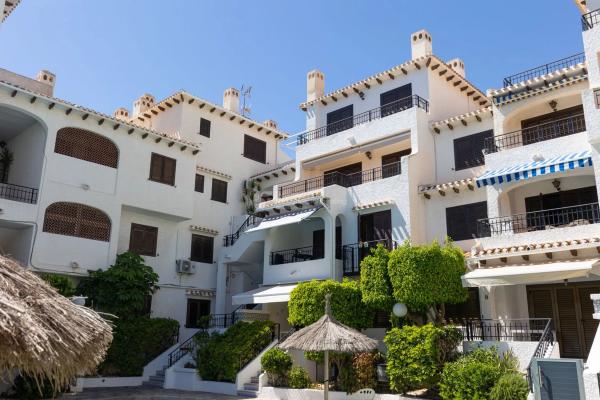 Piso en calle el Poniente, 9