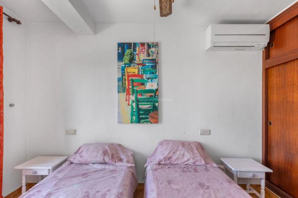 Piso en calle el Poniente, 9