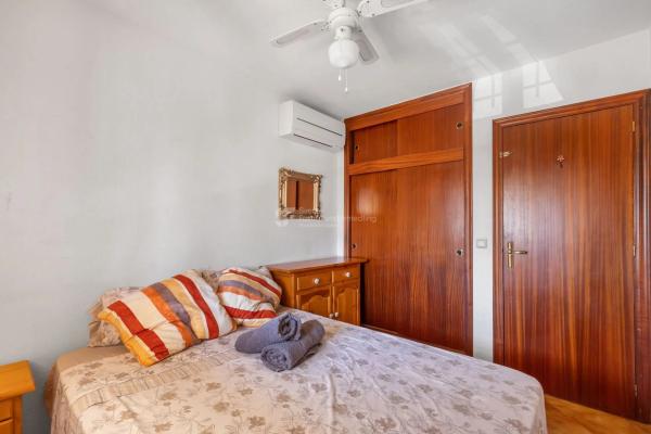 Piso en calle el Poniente, 9