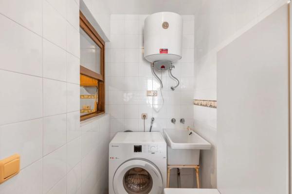 Piso en calle el Poniente, 9