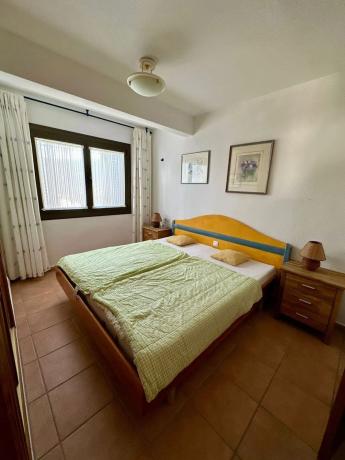 Piso en calle Ancla-cabo Roig, 244