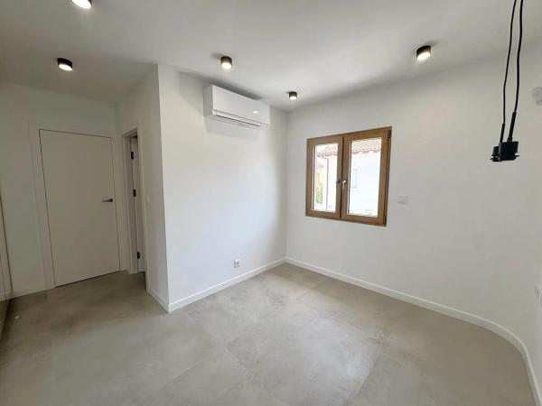 Casa independiente en calle Calafate, 5