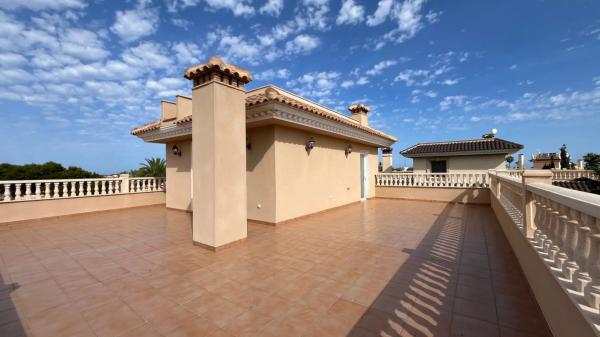 Chalet en Barrio Cabo Roig