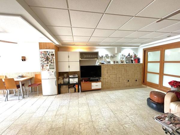 Chalet adosado en calle Tramontana, 69