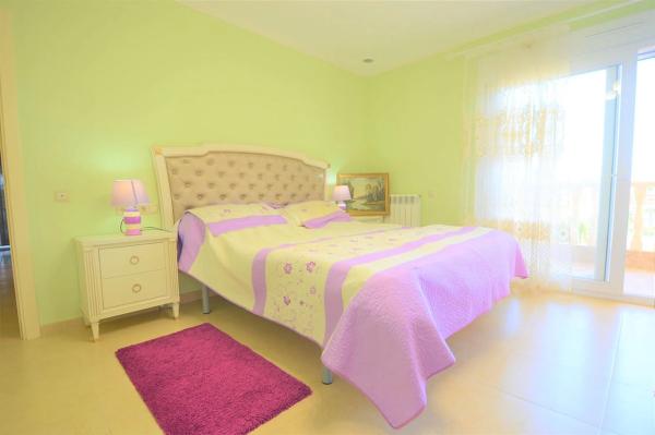 Casa independiente en avenida del cabo