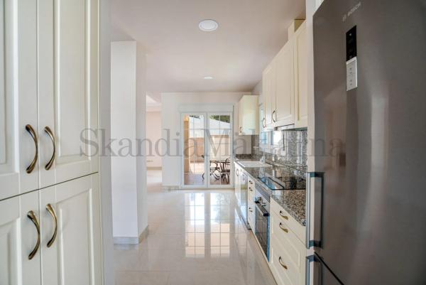 Casa independiente en calle Baliza