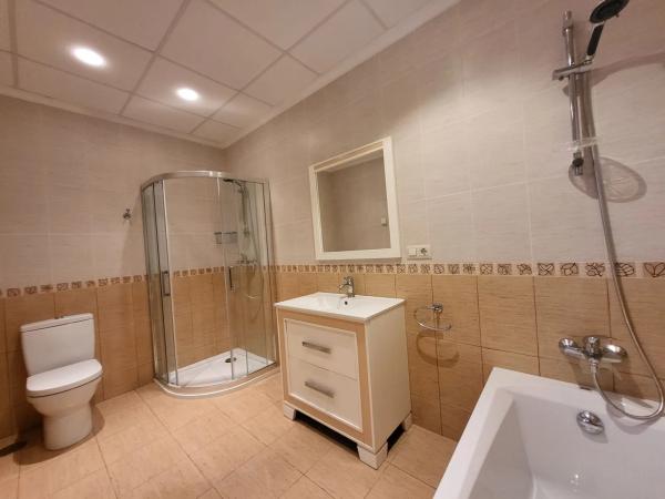 Casa independiente en calle de la Ensenada