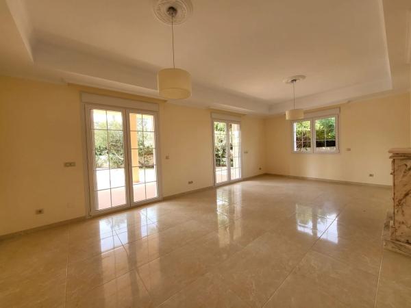 Casa independiente en calle de la Ensenada