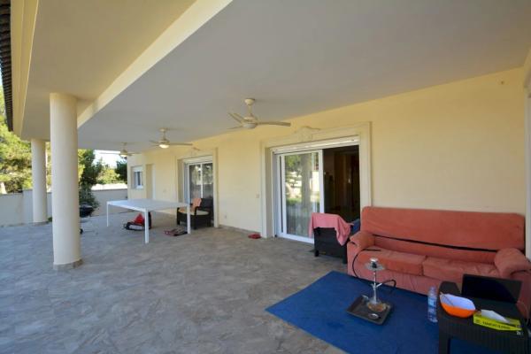 Casa independiente en avenida del Cabo