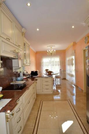 Casa independiente en avenida del Cabo