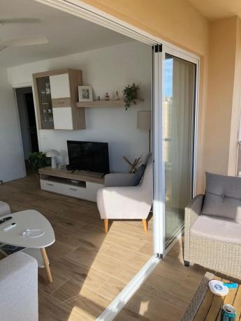 Piso en avenida Miguel de Cervantes, 9