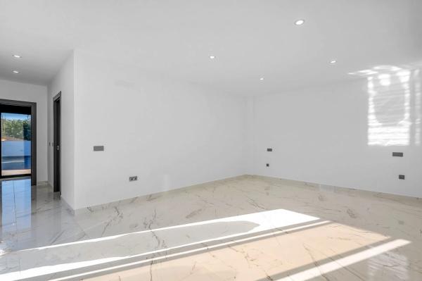 Casa independiente en calle José Zorrilla, 35