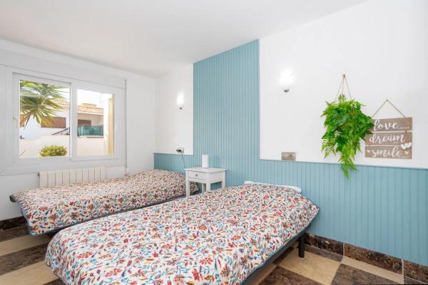 Chalet en calle Rube Darío Cmor