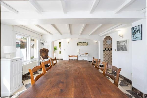 Chalet en calle Rube Darío Cmor