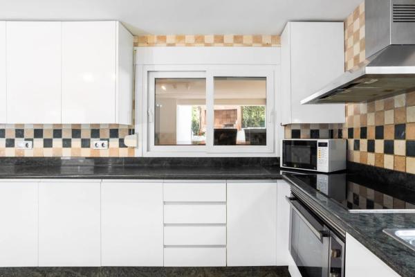 Chalet en calle Rube Darío Cmor