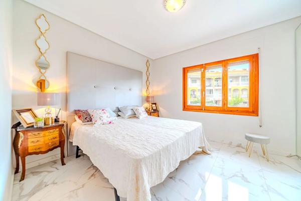 Casa independiente en calle Jacinto Verdaguer