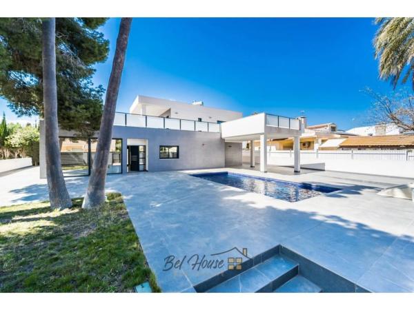 Casa independiente en calle José Zorrilla, 15