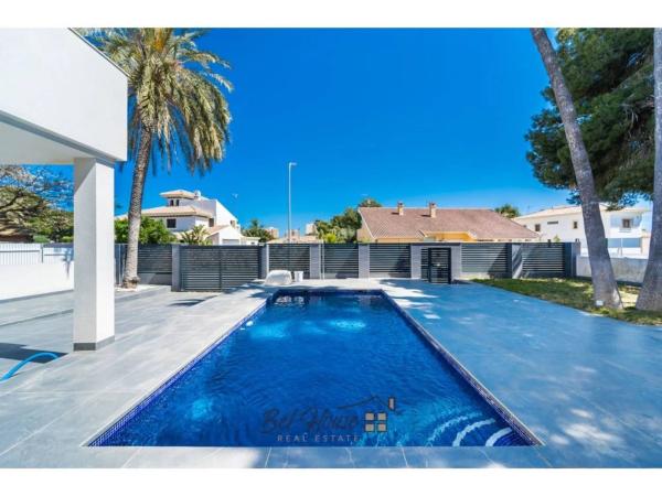 Casa independiente en calle José Zorrilla, 15