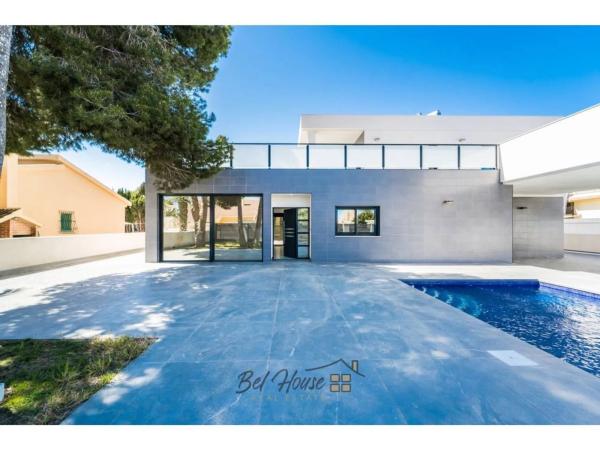 Casa independiente en calle José Zorrilla, 15