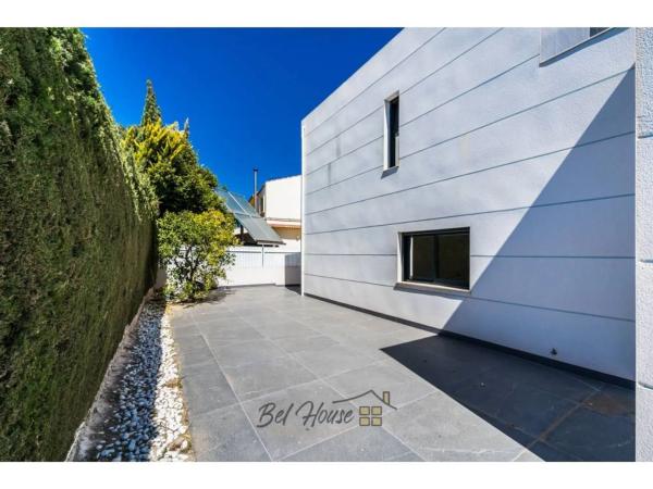 Casa independiente en calle José Zorrilla, 15