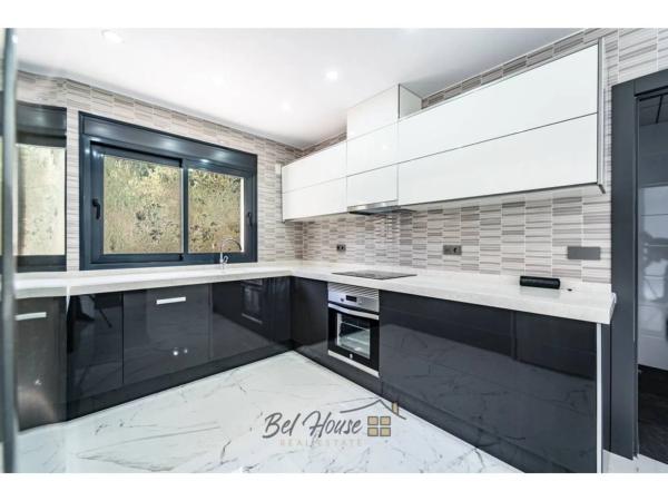 Casa independiente en calle José Zorrilla, 15