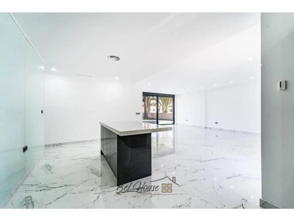 Casa independiente en calle José Zorrilla, 15