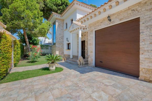 Casa independiente en calle de Jorge Manrique, 12