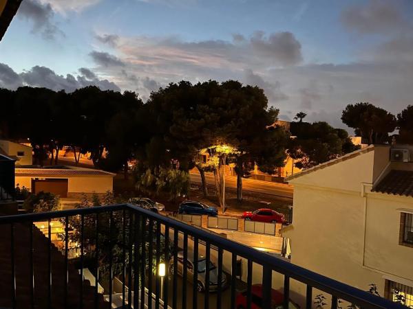 Chalet adosado en calle Francisco Quevedo, 75