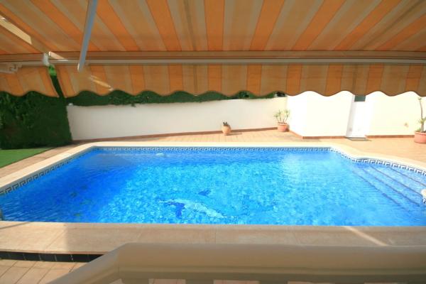 Casa independiente en calle de las Amapolas, 21