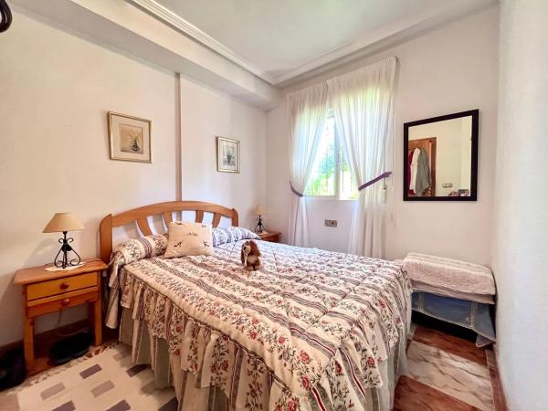 Chalet pareado en calle Onix