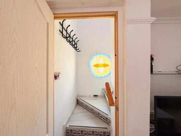 Chalet pareado en calle Talco