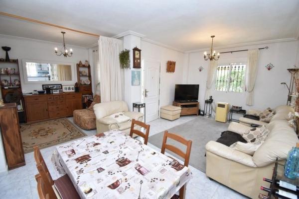 Chalet en Barrio La Regia