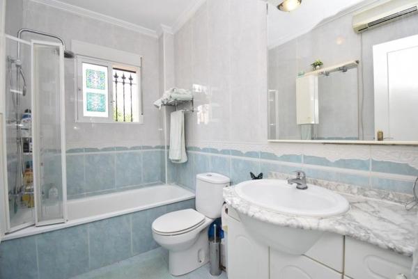 Chalet en Barrio La Regia