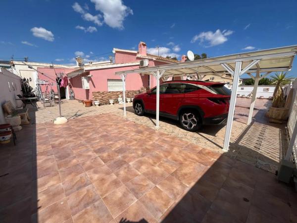 Chalet en calle Isla Formentera