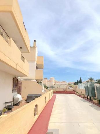 Chalet en Barrio La Zenia