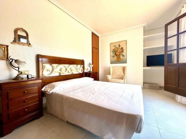 Chalet en Barrio La Zenia