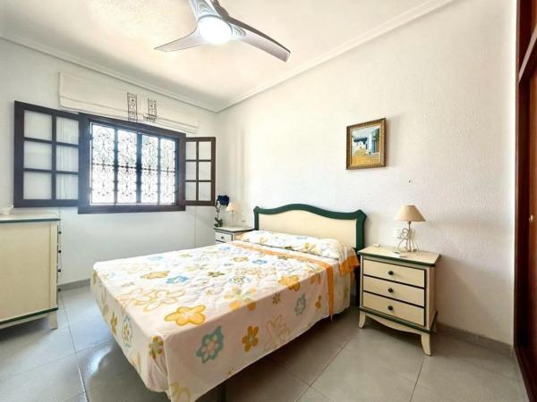 Chalet en Barrio La Zenia